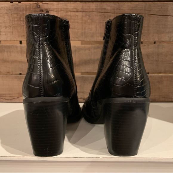 Madden Girl Klicck Snakeskin Ankle Boot Size 7.5 - Picture 8 of 12